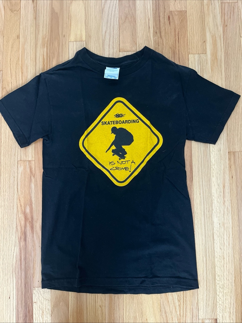 Vintage Skateboarding Is Not A Crime Shirt Size Small Tennessee River Tag